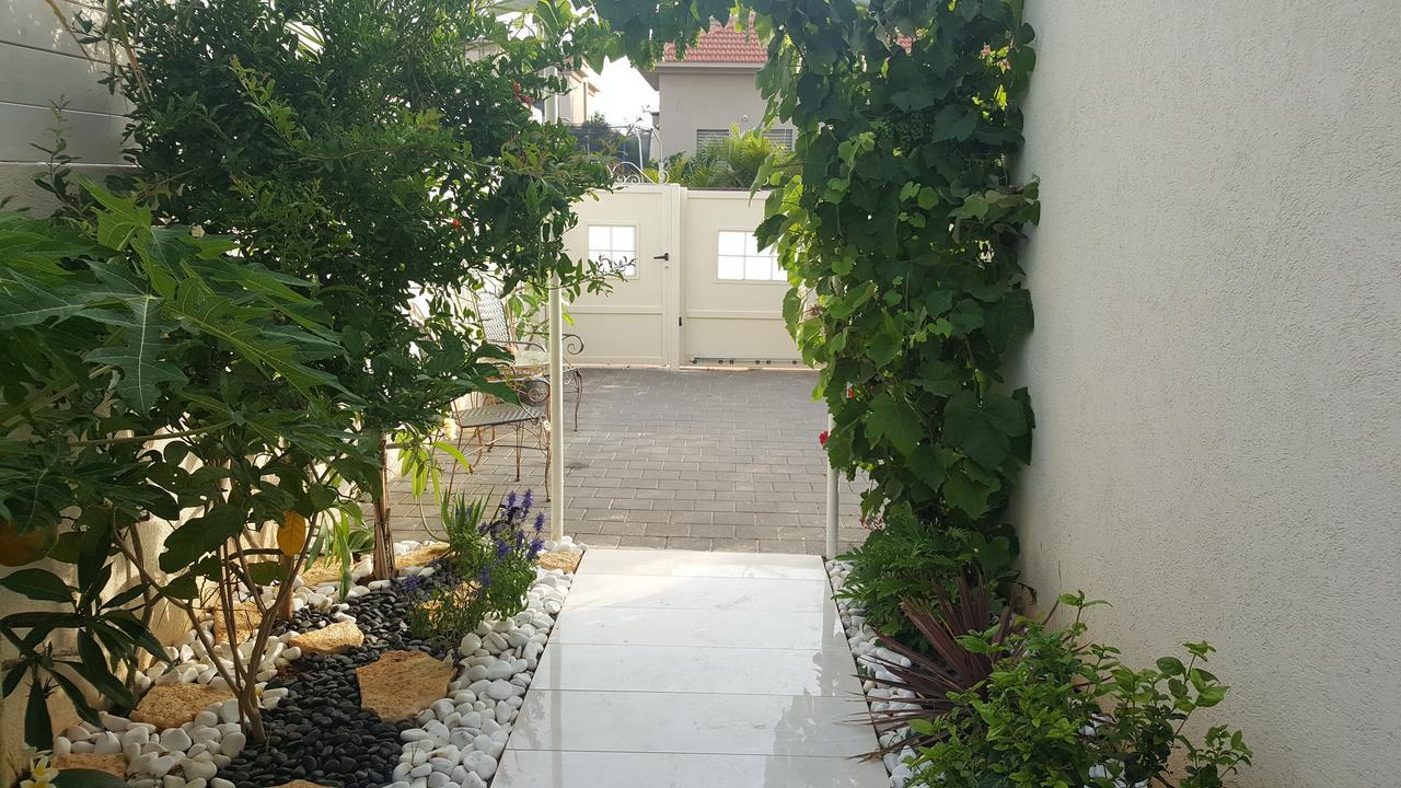 Regina'S Place Or Akiva Exterior foto